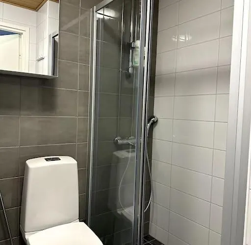 Quality In The Center For 5 - Brand New